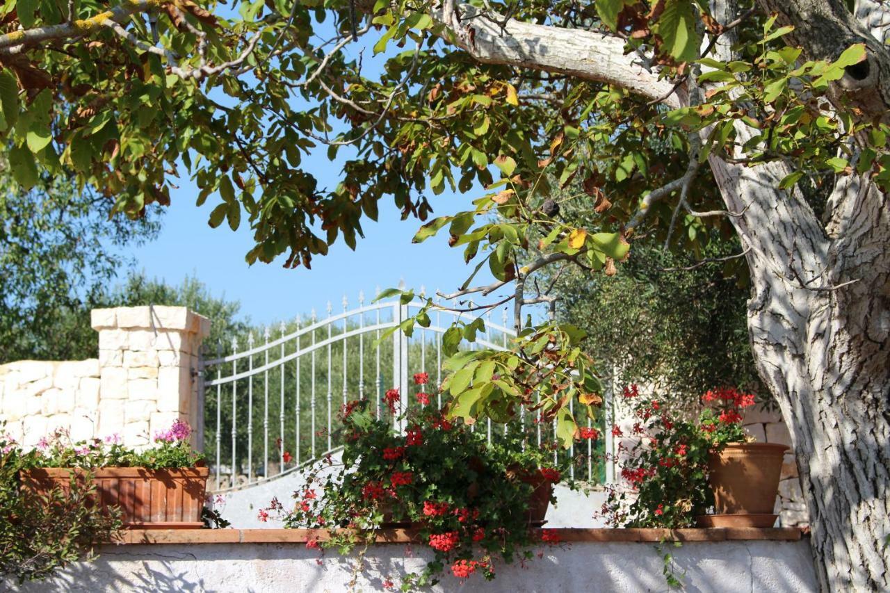 Trullo Il Melograno Casa de hóspedes Ostuni Exterior foto